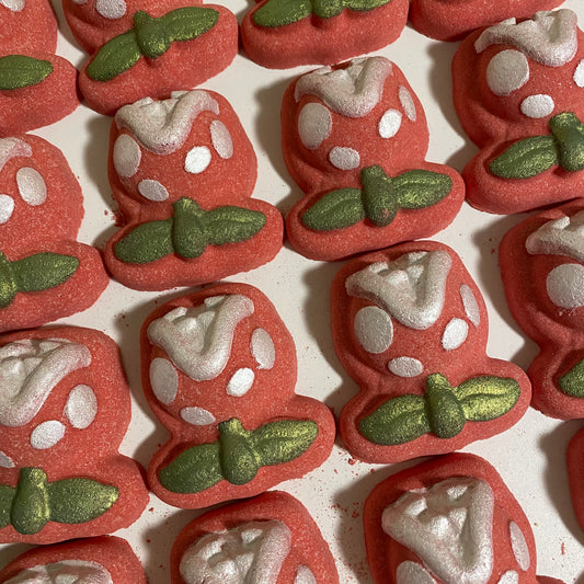 Red Plant Bath Bomb
