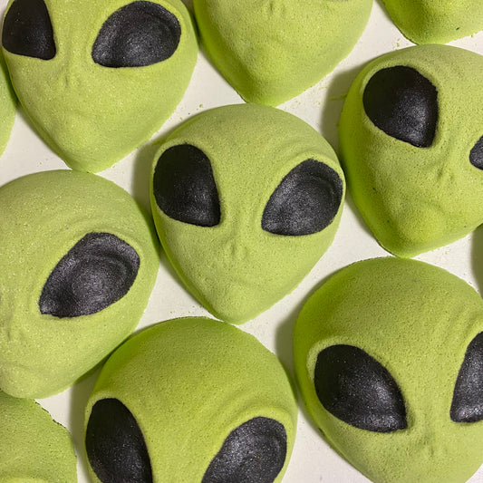 Alien Bath Bomb