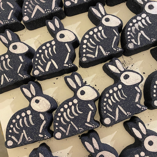 Bunny Bones Bath Bomb